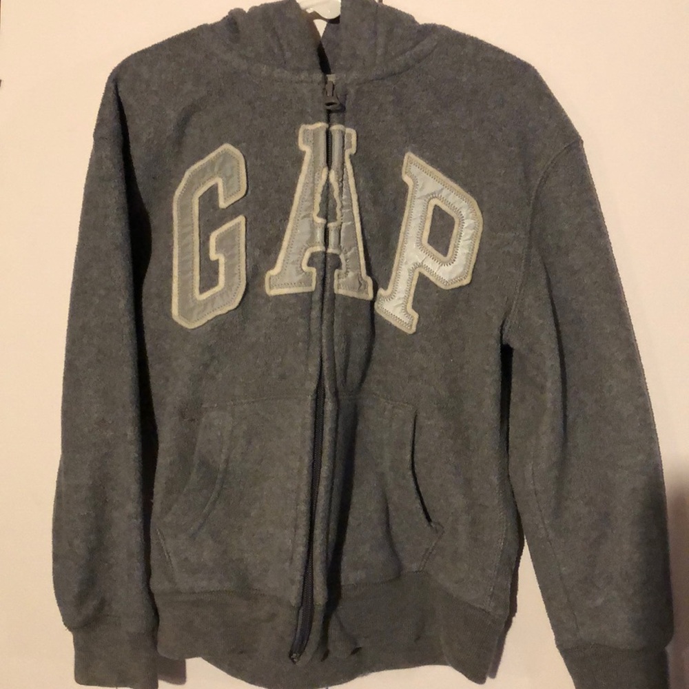 Gap sweatshirt